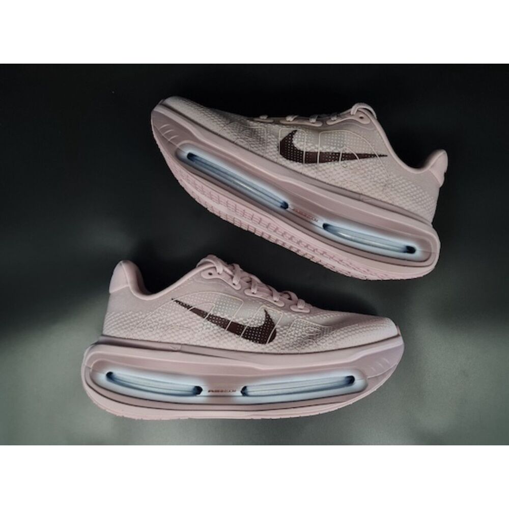 Nike Vomero Premium Particle Rose Burgundy (Women’s). SIZE 7.5 - HM5973-607